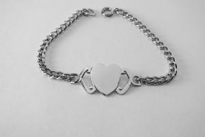 Personalized Jewelry Custom Engraved Silver Heart ID Bracelet 6.5 inch - Hand Engraved