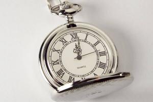 Engraved Pocket Watch Silver Crest Cover Personalized Quartz Battery Operated - Hand Engraved