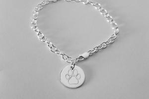 Custom Engraved Monogram or Initial Bracelet Personalized Sterling Silver Petite Round Disc 7 Inch Length - Hand Engraved