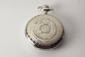 Engraved Pocket Watch Silver Crest Cover Personalized Quartz Battery Operated  - Hand Engraved