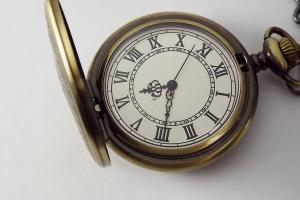 Engraved Pocket Watch Fancy Crest Cover Personalized Bronze Color Vintage Look Quartz Battery Operated - Hand Engraved