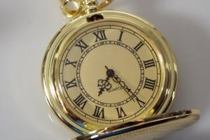 Engraved Pocket Watch Golden Crest Cover Personalized Quartz Battery Operated - Hand Engraved