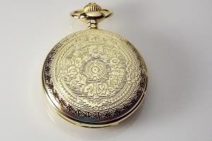 Engraved Pocket Watch Golden Crest Cover Personalized Quartz Battery Operated  - Hand Engraved