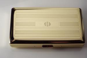 Custom Engraved Golden Cigarette Case Double Sided Linear Design 120s Personalized Cigarette Holder -Hand Engraved