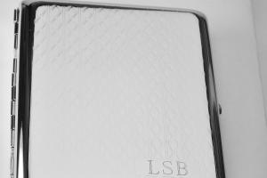 Cigarette Case Custom Engraved Personalized Double Sided 100s Cigarette Case with Diamond Pattern  -Hand Engraved