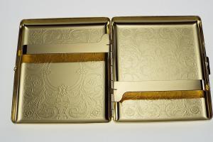 Cigarette Case Personalized Golden 100s Scrolling Design Custom Engraved Double Sided Case -Hand Engraved