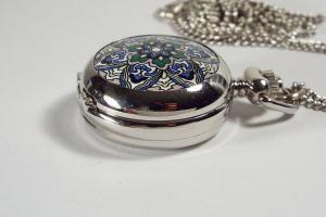 Personalized Pendant Watch Flower Design Custom Engraved Necklace Watch - Hand Engraved