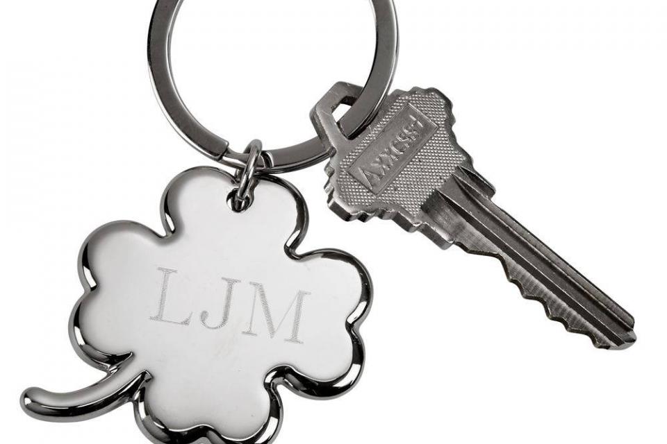 Custom Engraved Personalized Lucky Four Leaf Clover High Polish Silver Key Chain - Hand Engraved