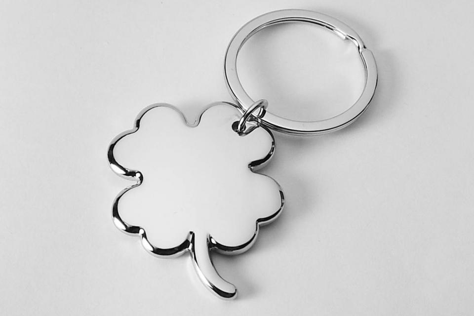 Custom Engraved Personalized Lucky Four Leaf Clover High Polish Silver Key Chain - Hand Engraved