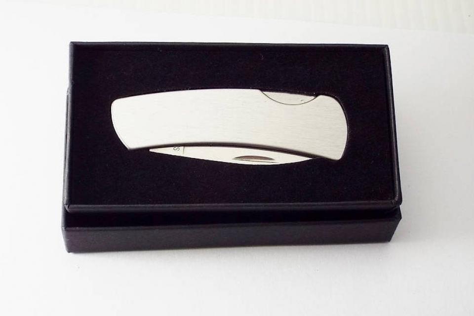 Pocket Knife Personalized Custom Engraved Stainless Steel Lock Back Pocket Knife - Hand Engraved