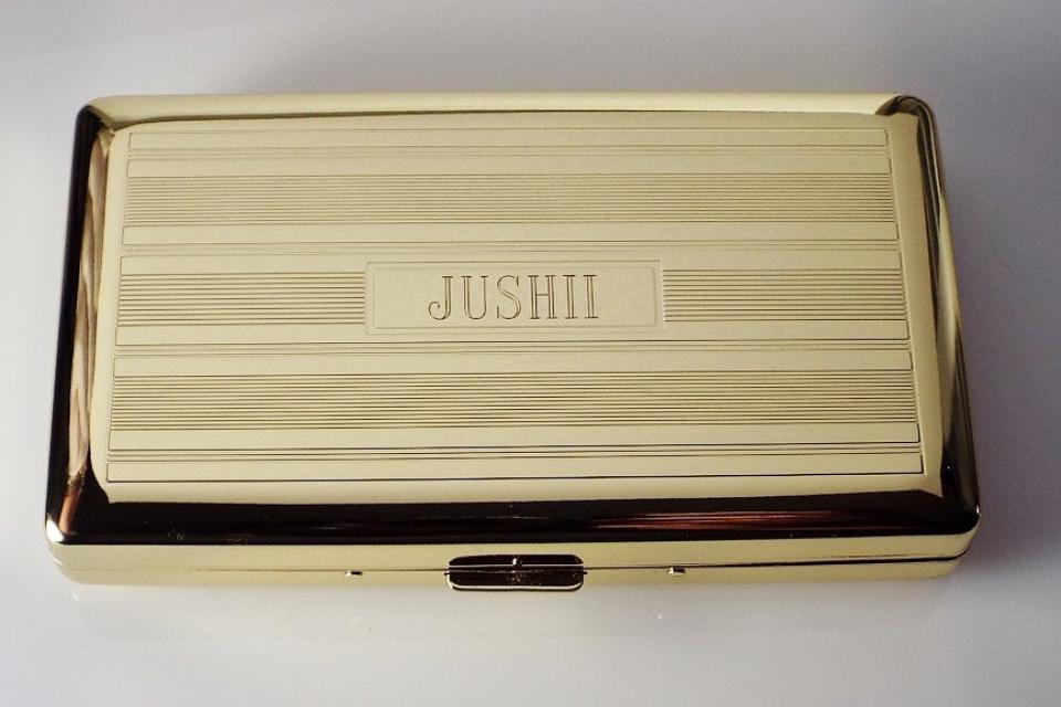 Custom Engraved Golden Cigarette Case Double Sided Linear Design 120s Personalized Cigarette Holder -Hand Engraved