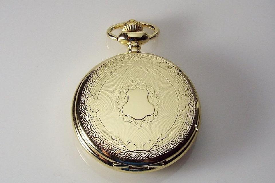 Engraved Pocket Watch Golden Crest Cover Personalized Quartz Battery Operated - Hand Engraved