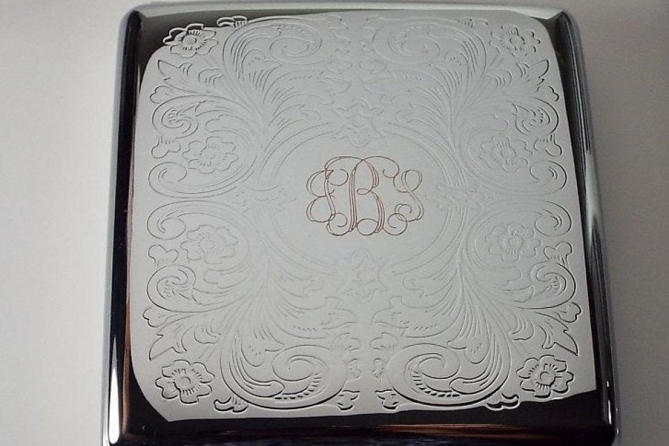 Cigarette Case Custom Engraved Personalized Double Sided King Size Scroll Design  -Hand Engraved