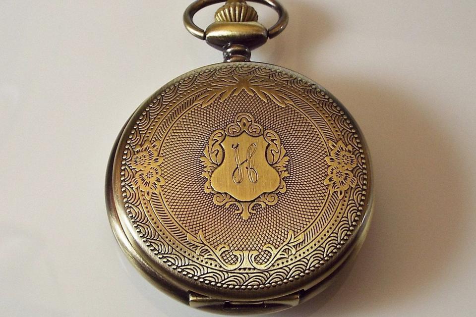 Engraved Pocket Watch Fancy Crest Cover Personalized Bronze Color Vintage Look Quartz Battery Operated - Hand Engraved
