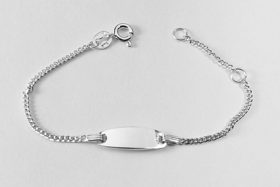 Custom Engraved Personalized Petite 5 to 5.5 Inch Childs Sterling Silver Cable Chain ID Bracelet - Hand Engraved