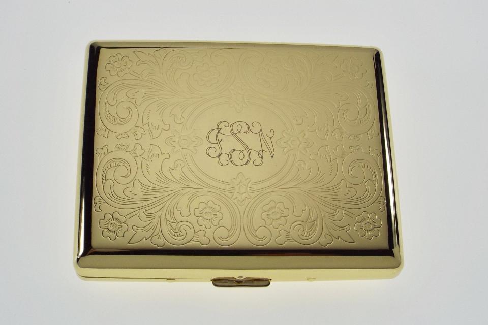 Cigarette Case Personalized Golden 100s Scrolling Design Custom Engraved Double Sided Case -Hand Engraved
