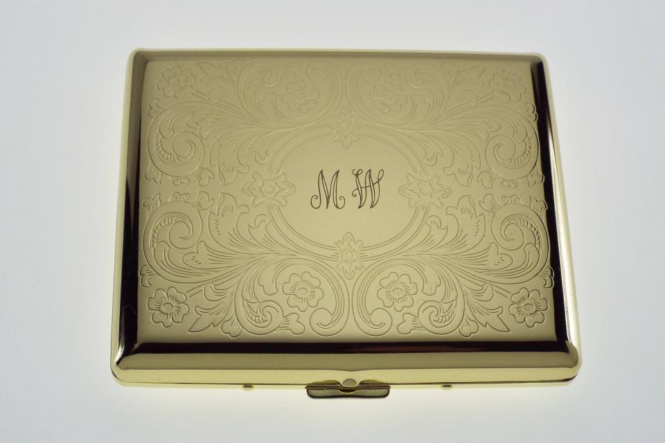Cigarette Case Personalized Golden 100s Scrolling Design Custom Engraved Double Sided Case -Hand Engraved