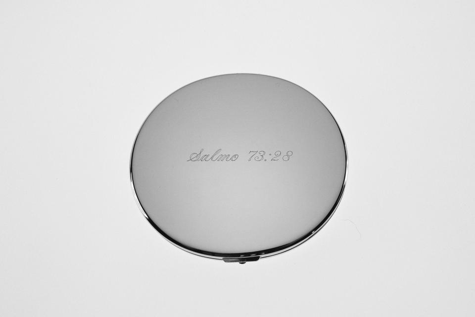 Custom Engraved Flat Compact Mirror Personalized Silver Plated Super Slim Purse Mirror  - Hand Engraved