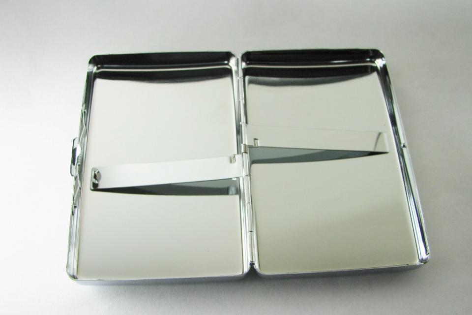 Custom Engraved Personalized Cigarette Case High Polish Double Sided 100s Size -Hand Engraved