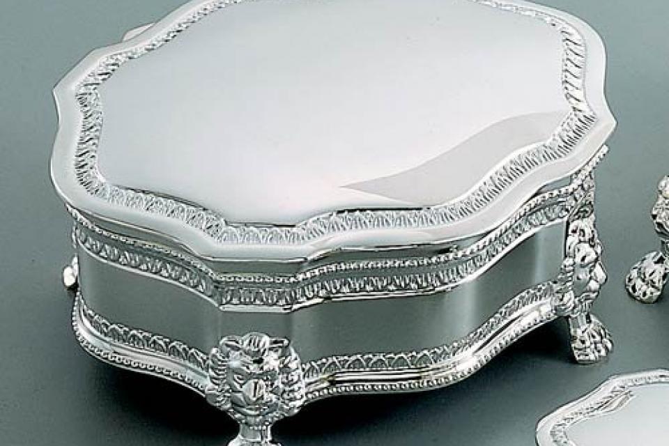 Custom Engraved Personalized Jewelry Box Silver Plated Victorian Design Footed Trinket Box - Hand Engraved