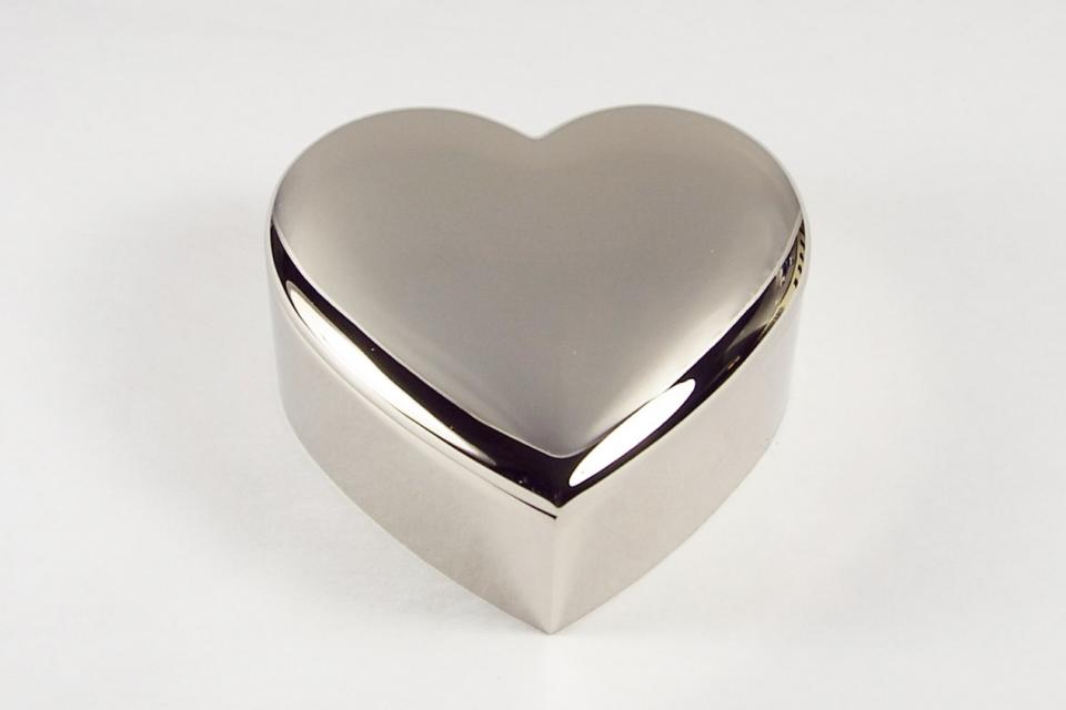 Custom Engraved Jewelry Trinket Box Non Tarnish Silver Mini Heart Shape - Hand Engraved