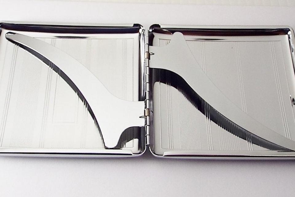 Custom Engraved Personalized Cigarette Case Double Sided Linear Design Kings Case -Hand Engraved