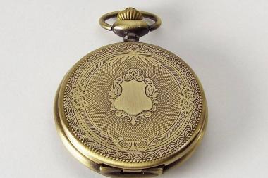 Engraved Pocket Watch Fancy Crest Cover Personalized Bronze Color Vintage Look Quartz Battery Operated  - Hand Engraved