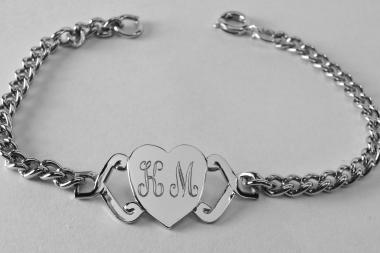 Personalized Jewelry Custom Engraved Silver Heart ID Bracelet 6.5 inch - Hand Engraved